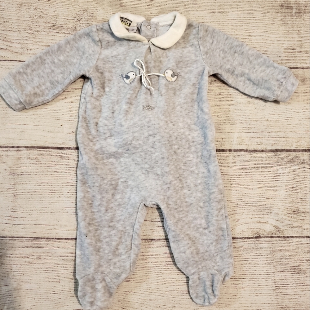 I Do gray velour stretchie babygrow footed sleeper sz 1m